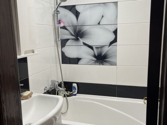 Продам 4-х кімнатну квартиру в центрі міста Вознесенск