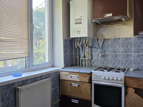 Продам двокімнатну квартиру з автономним газовим опаленням Кам'янське