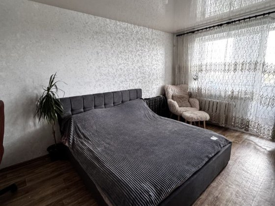 Продам 2к квартиру. Лівий берег з меблями та технікою Кам'янське