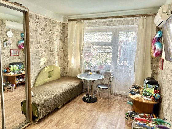 Продажа 1 ком. кв. ЦЕНТР. Магнитогорская Кам'янське