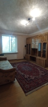 Продам 2 комнатную квартиру в пешей доступности жд - фото 1