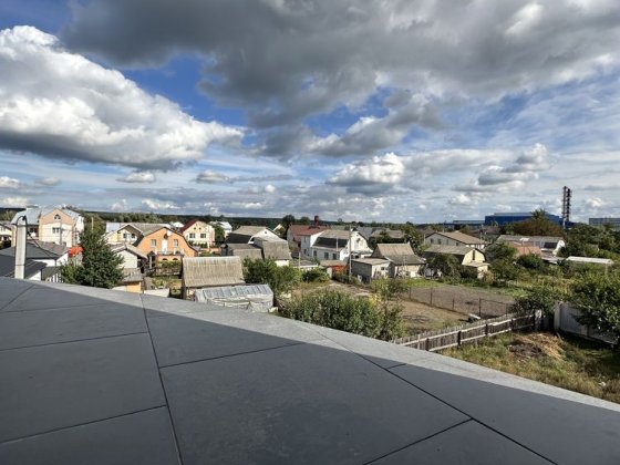 Продаж 2к квартири з ремонтом на 80% Гостомель