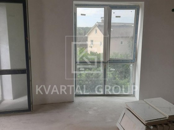 Без комісії. Двушка з частковим ремонтом. Можна під є-Оселю. Гостомель