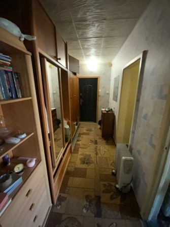 Продам 1 комн левый берег 1 мкрн 15 $ торг - фото 1