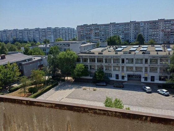 Продам 2к квартиру Левый берег 4мкр Кам'янське