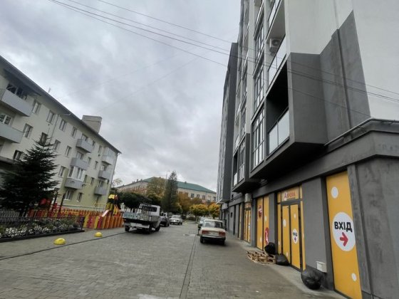 1к квартира в новобудові . Центр міста! Долина