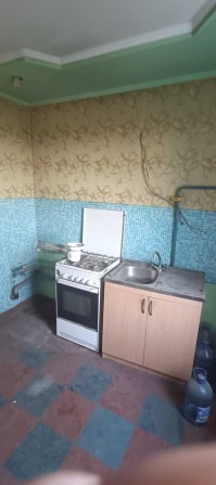 Продам 1 комнатную квартиру на  Левом  берегу,4 микрорайон. Р - фото 1
