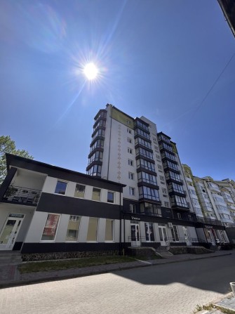 ТЕРМІНОВО! Продається простора 3-кімнатна кв. з терасою у м. Долина - фото 1