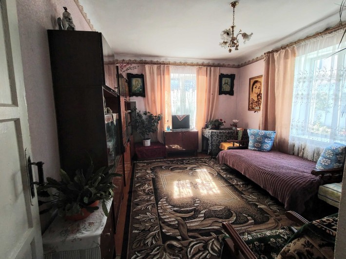 Трикімнатна квартира з автономним опаленням в районі ДЕУ - фото 1