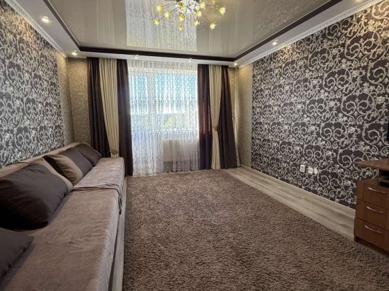 2 кімнатна квартира з ремонтом м.Дубно