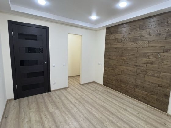 Є-відновленняПродам 3 комнатную квартиру Черемушки с АГО (Sher) Кам'янське