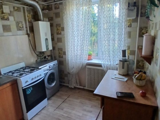 Продам 2-кімнатну квартиру на Черемушках Кам'янське