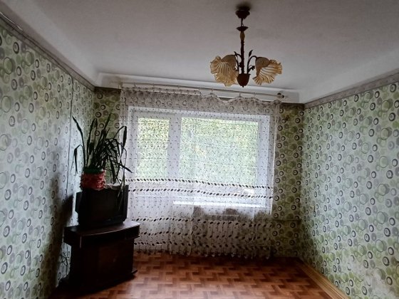 Продаж 1кім.кв  вул.Миру Кам'янське