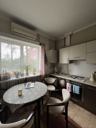 Продається 2х кімнатна квартира з ремонтом Гостомель - фото 1