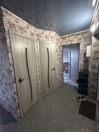 Продам 2 комнатную мебель техника недалеко от вокзалов правый берег - фото 1