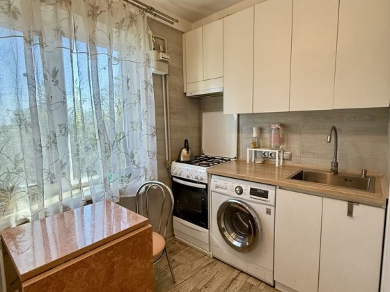 Продажа 1 ком. «Зоря» Черемушки Каменское