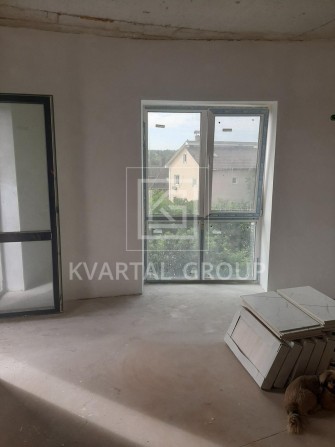 Продам квартиру 2 окремі кімнати ! єОселя , частковий ремонт. - фото 1