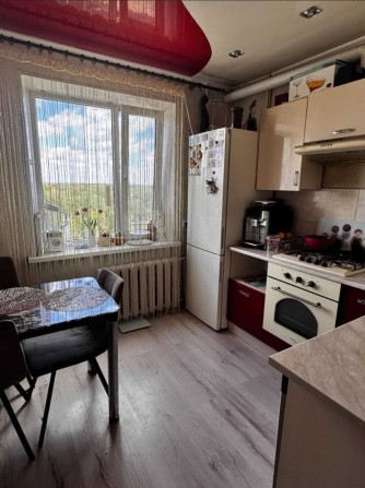 ПРОДАЖ 2-кімн. квартири з краєвидом на ліс (3 мкрн, лівий берег)(Н) - фото 1