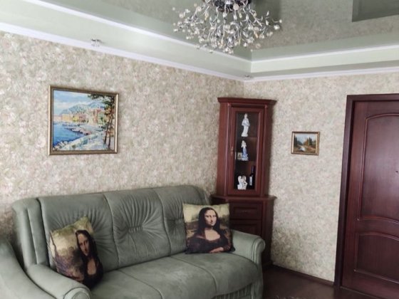 Продається 2х кімнатна квартира на пр. Аношкіна Кам'янське