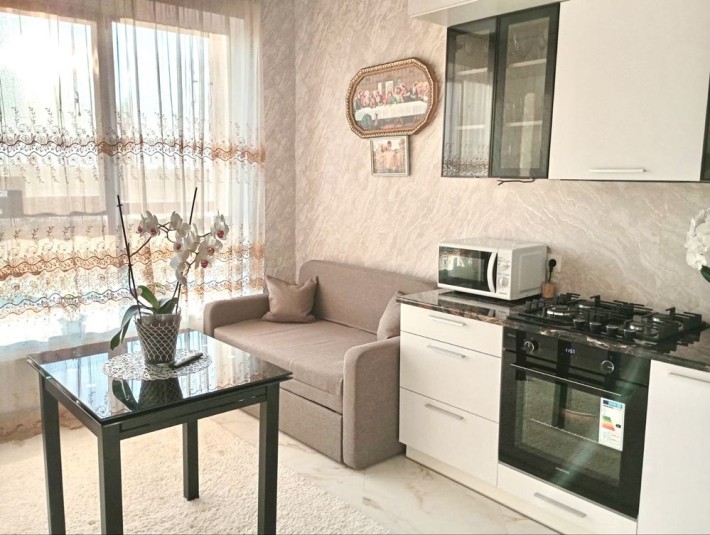 Продаж 1к квартири з ремонтом ! - фото 1
