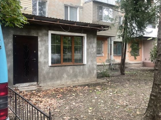 Продажа 3-х комн.квартиры 107 м.кв.1-ый эт. улица И.Франко,9-ая школа Ізмаїл