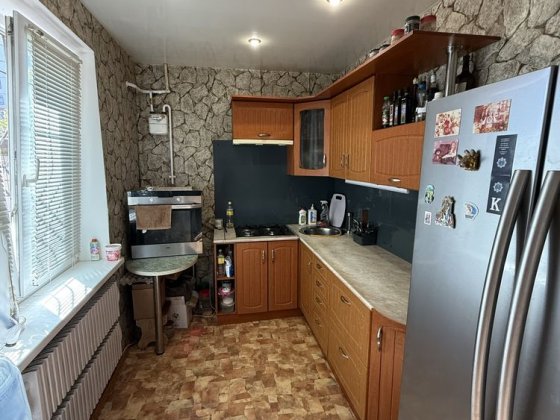 Продажа 4 комнатной квартиры л/б 4 мкрн Кам'янське