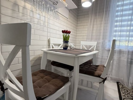 1-кімн. Євроремонт, меблі + техніка, Ann Каменское