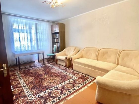 Продам 3-комнатную квартиру с АГВ на Репина