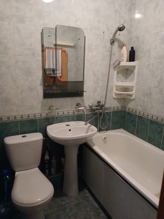 Продам 3-х комнатную квартиру с евро ремонтом - фото 1