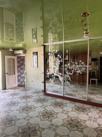 Продам  увеличенную 2 ком.на Мира - фото 1