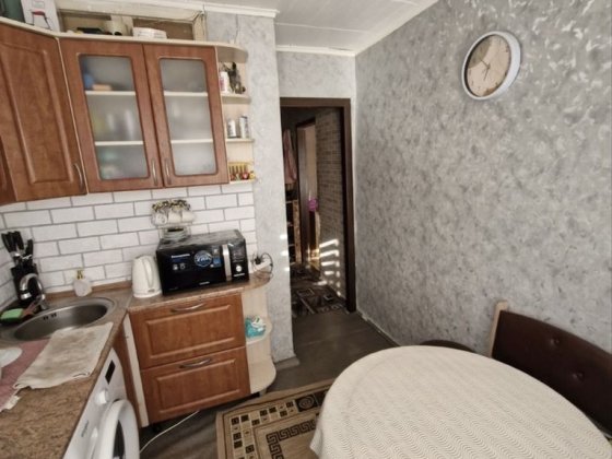 Продам 1 комнатую квартиру Аношкина центр Каменское