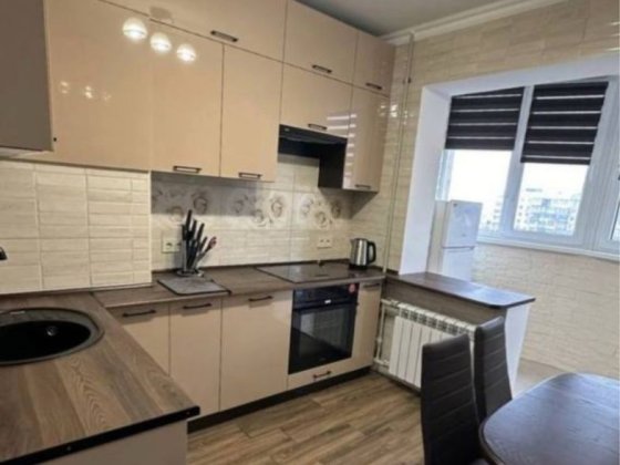 Сучасна квартира в Чорноморську Черноморск