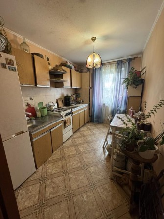 Продаж 3-кімнатної квартири в центрі Калуша - фото 1