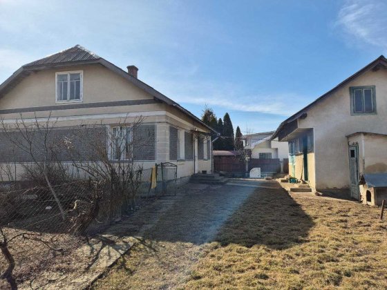 Цегляний будинок в Підгірках Калуш