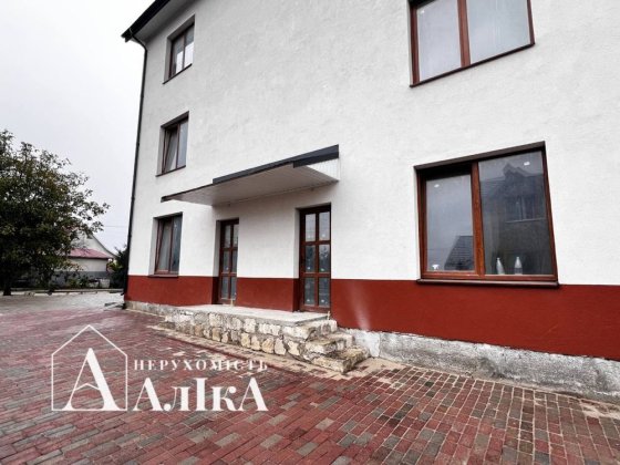 Продам 1-кімнатну квартиру в новобудові З ОКРЕМИМ входом Каменец-Подольский