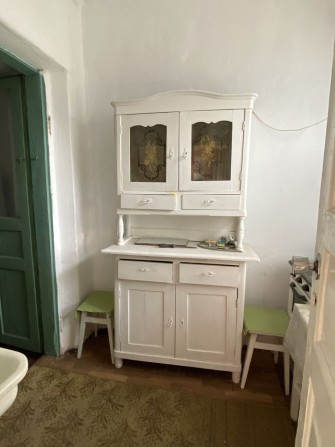 Продам 1 кімнатну квартиру в центрі для проживання або під оренду - фото 1