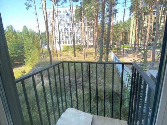 2к квартира з видом на сосни, з ремонтом
