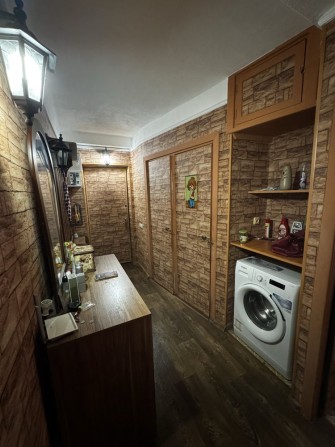 Продам 4х.ком.Каменское ,Центр ,4 эт. - фото 1