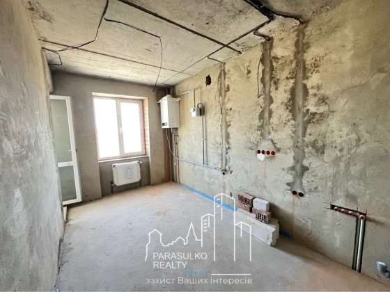 Продам 2-х кімнатну квартиру під чистовий ремонт! Кам'янець-Подільський