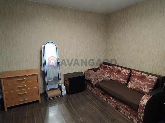 Продаж 3к 73кв.м. л/б Каменское