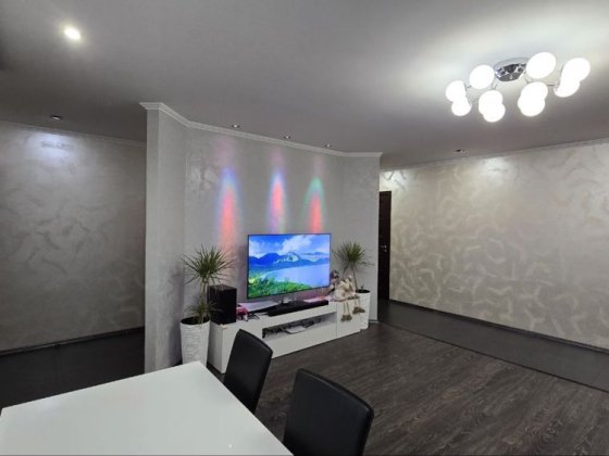 Продам Шикарную 3 ком. 117 кв.м. 3эКаменское левый берег Кирпичный Дом Кам'янське