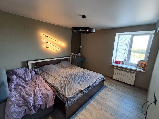 Продаётся 3-к квартира на Строителей , Л/б, с техникой и мебелью Каменское