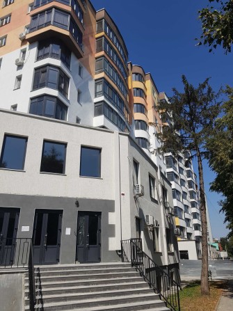 1-к квартира, центр, новий будинок, ремонт, меблі, техніка - фото 1