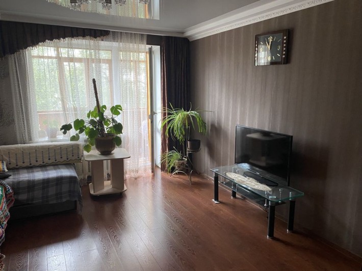 Продаж 3х кімнатної квартири в центрі Канева - фото 1