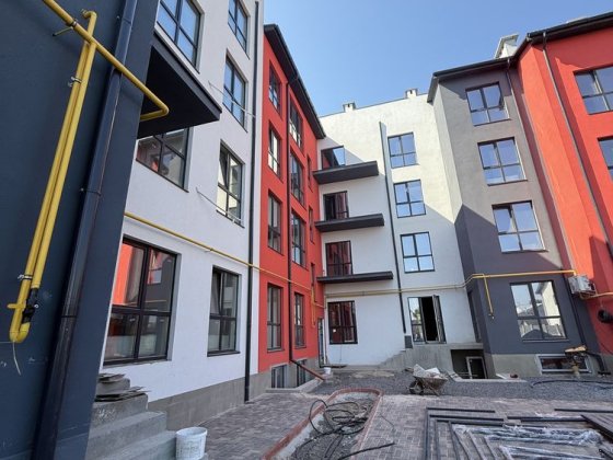 Квартира в центрі міста 28000$! Газ! Парк! Гостомель