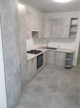 1-к квартира, центр, новий будинок, ремонт, меблі, техніка - фото 1