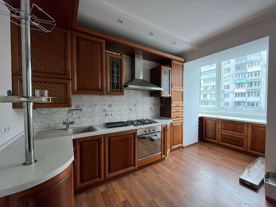 дворівнева квартира АББО на вул.Лазурна Чорноморськ