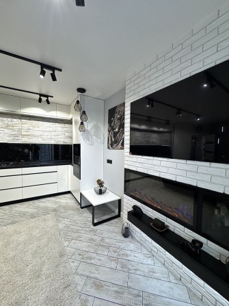 Продаж дизайнерської євро 3к в ЖК бізнес класу! 75 м2 + балкон - фото 1