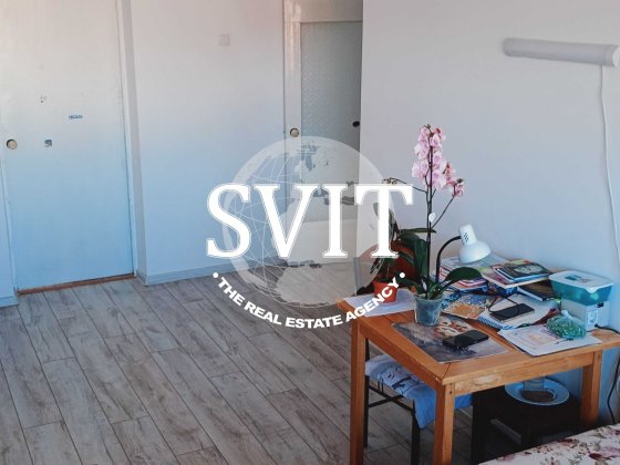 Продається трикімнатна квартира вул. Панівецька Кам'янець-Подільський