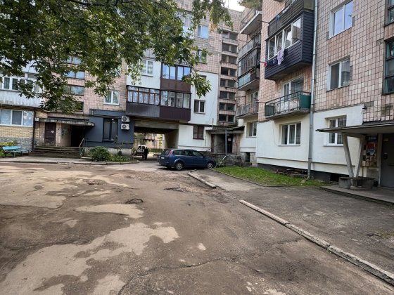 2 кім квартира в центрі міста з сучасним новим ремонтом та меблями Ковель